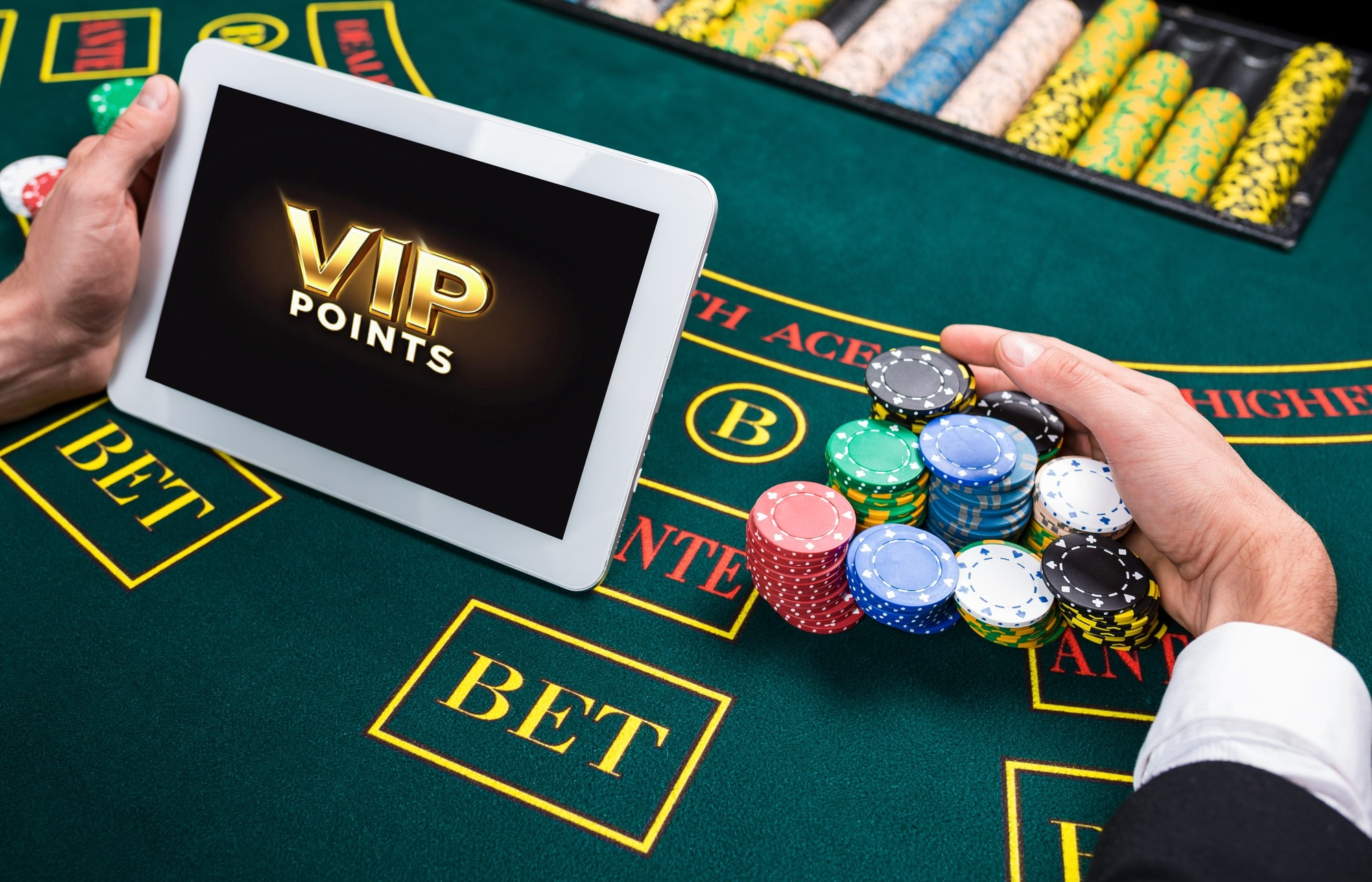 How Do Casinos Calculate VIP Points for High Rollers?